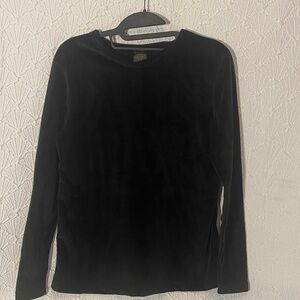 Wander Black Sweatshirt Small. 100% poly. Soft cuddles warm layering